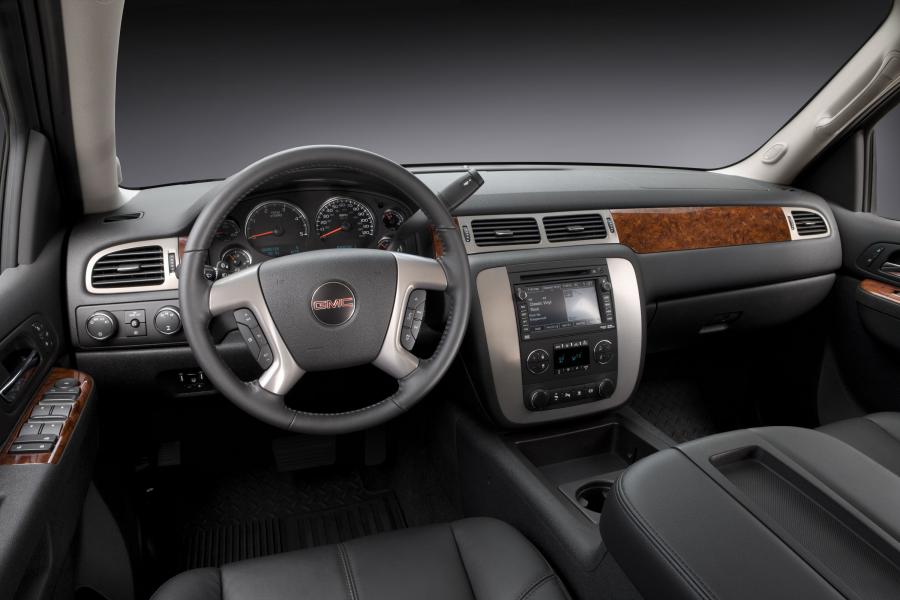  GMC Sierra 2500 HD SLE 2011 года  (фото 2 из 50)